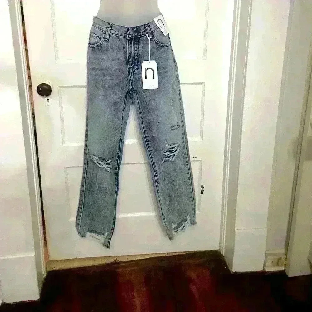 NWT Nature Denim 5/26‎ Acid Washed Boyfriend Jeans Raw Hem Distressed